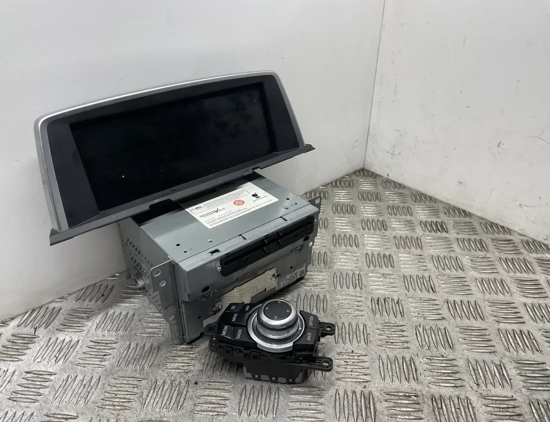 BMW 6 Series F06/F12/F13 (2010-2018) Music Player With GPS 9267955,9266383,9274570 22739399