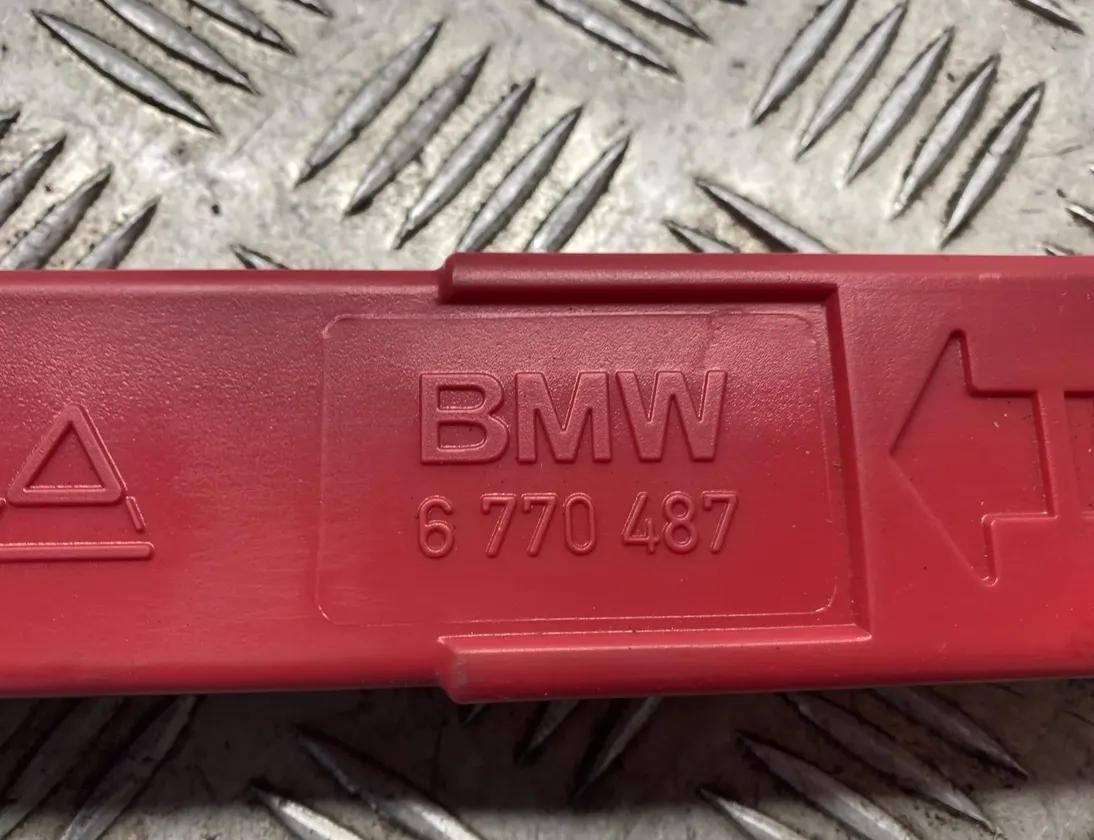 BMW 3 Series E90/E91/E92/E93 (2004-2013) Warning Triangle 6770487 24579325