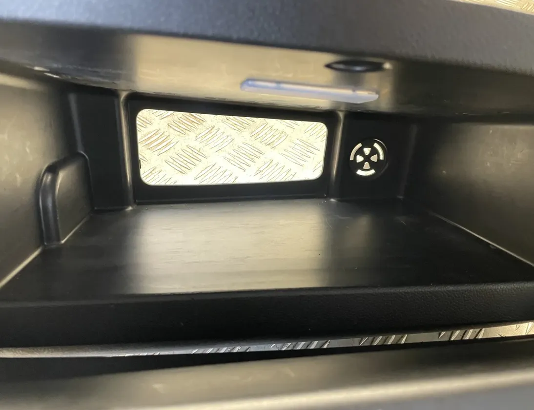 MINI Cooper F56 (2013-2020) Rukavice Box 25947300