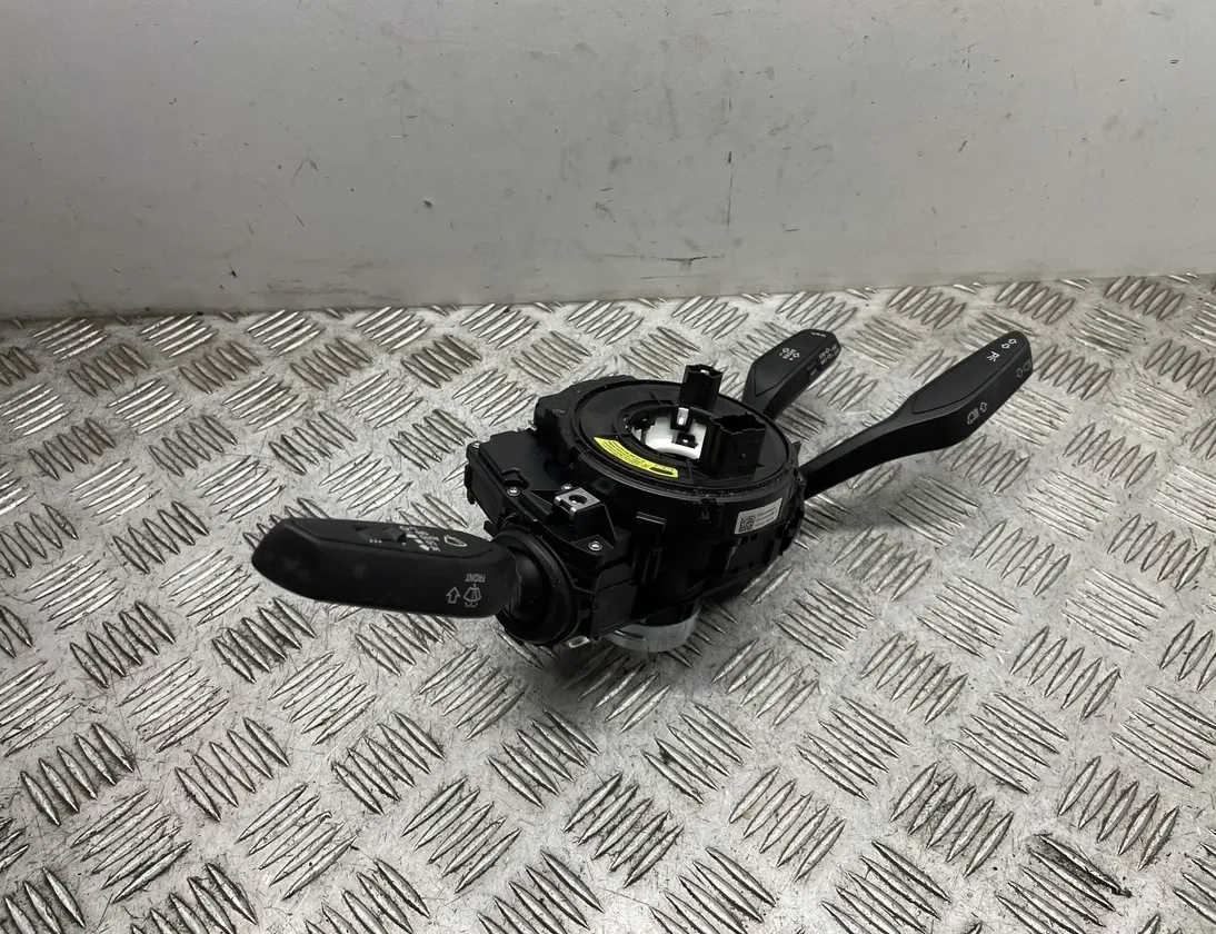 AUDI A4 B9/8W (2015-2024) Подрулевой переключатель 4M0907129HA 27504927