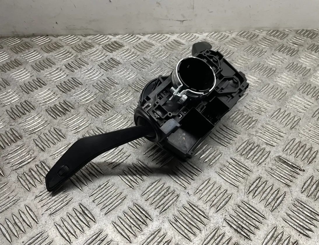 AUDI A4 B9/8W (2015-2024) Подрулевой переключатель 4M0907129HA 27504927