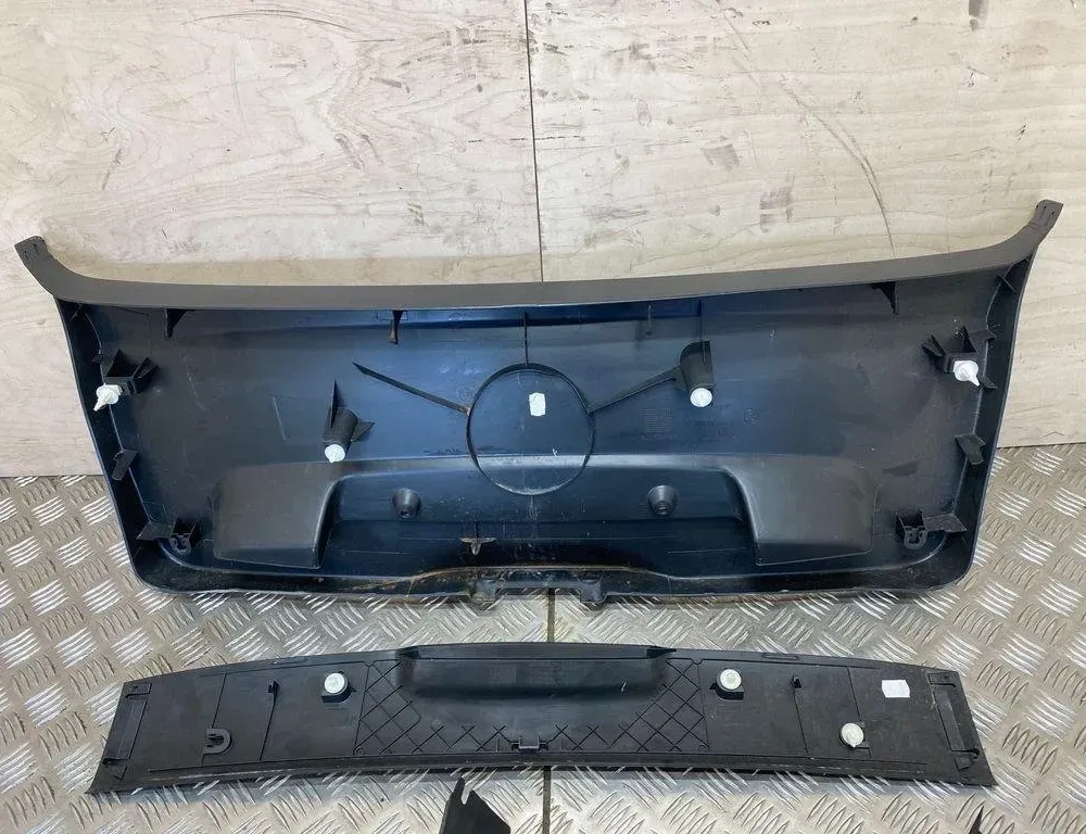BMW 1 Series E81/E82/E87/E88 (2004-2013) Tailgate Cover Trim 7169975,7074688 30992929