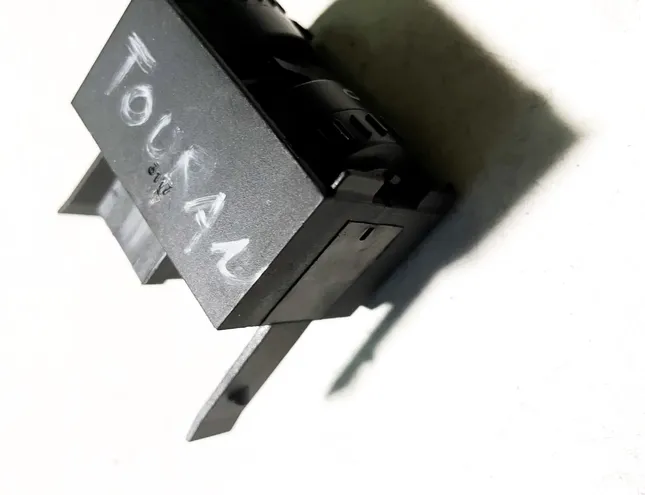 VOLKSWAGEN Touran 1 generation (2003-2015) Переключатель регулировки высоты фар 1T0941333B 13562149