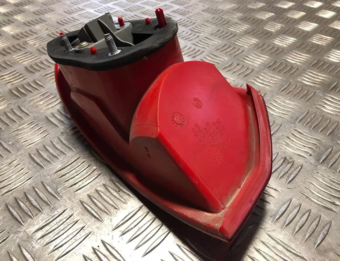 ALFA ROMEO 147 1 generation (2000-2010) Фонарь задний левый B032,46556347 29119686