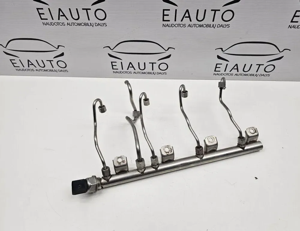 BMW X6 E71/E72 (2008-2012) Palivová lišta 7547600,170816389165,7537319 33955577