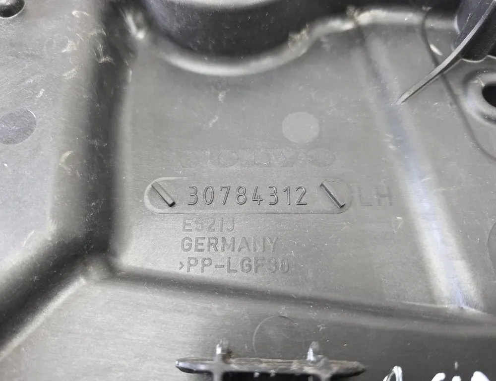 VOLVO S60 2 generation (2010-2020) Zdvíhač pravého zadného dverového okna 921043102,30784312,966264101,2023846,964290100 33957558