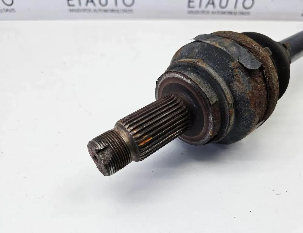 BMW 5 Series F10/F11 (2009-2017) Rear Right Driveshaft 7581018 33964669