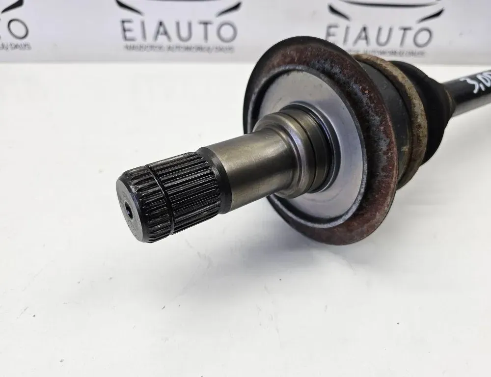 BMW 5 Series F10/F11 (2009-2017) Rear Right Driveshaft 7581018 33964669