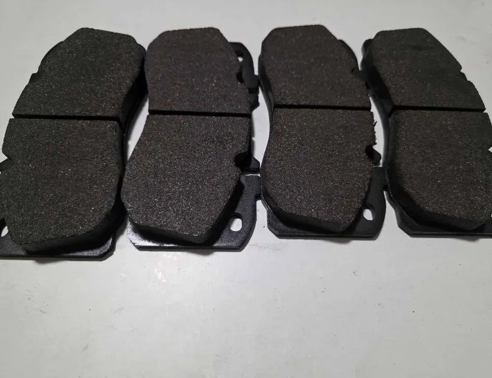 IVECO Daily 3 generation (1999-2006) Predné brzdové platničky 2912204 34008847