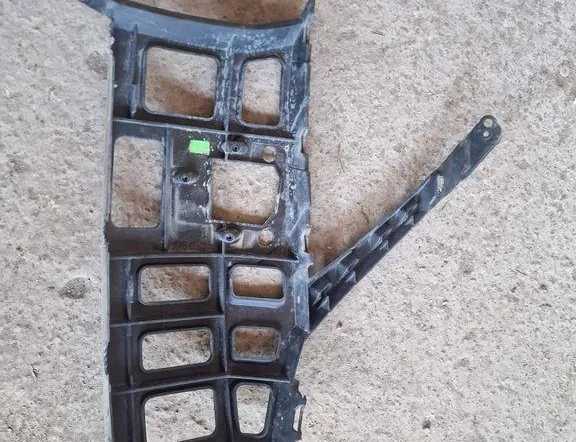 SKODA Octavia 1 generation (1996-2010) Держатель бампера передний левый 5E0807055F 34007320