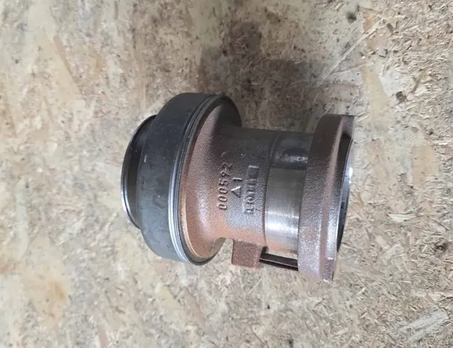 MERCEDES-BENZ ACTROS MP2 / MP3 (2002-present) Clutch bearing A0032505915 34065486
