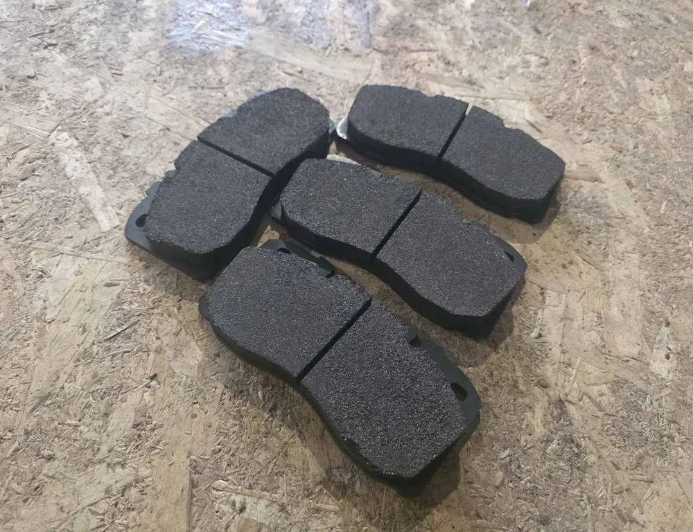 IVECO Daily 3 generation (1999-2006) Тормозные колодки передние 2912204 34006239