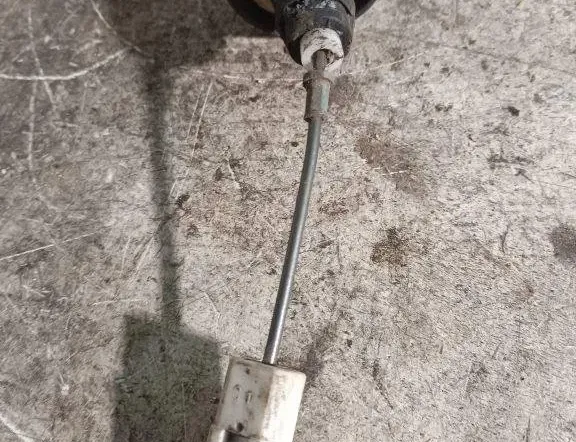 PEUGEOT 206 1 generation (1998-2009) Трос сцепления 9625227980 31513251