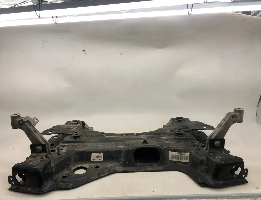 OPEL Astra Predný zavesenie podvozku 33515293