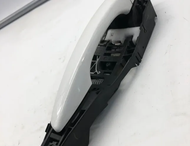 PEUGEOT Expert 3 generation (2017-2023) Pravé predné dvere vonkajšia kľučka 9688834080 33695792