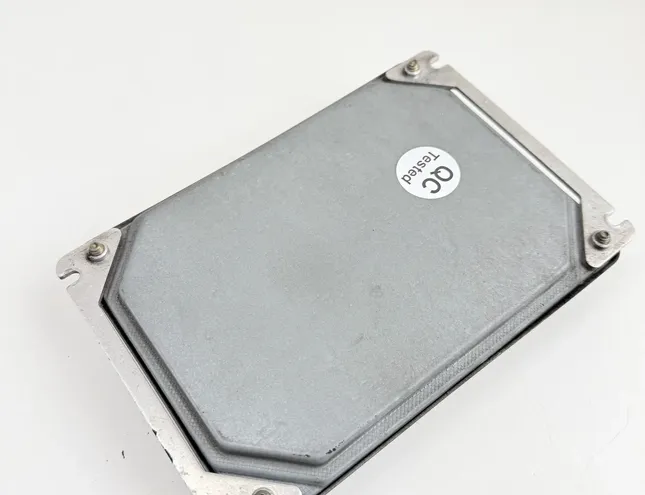 BMW K Hlavná počítačová jednotka ECU CDI 0261204981,1465194,9681617360117 33723680