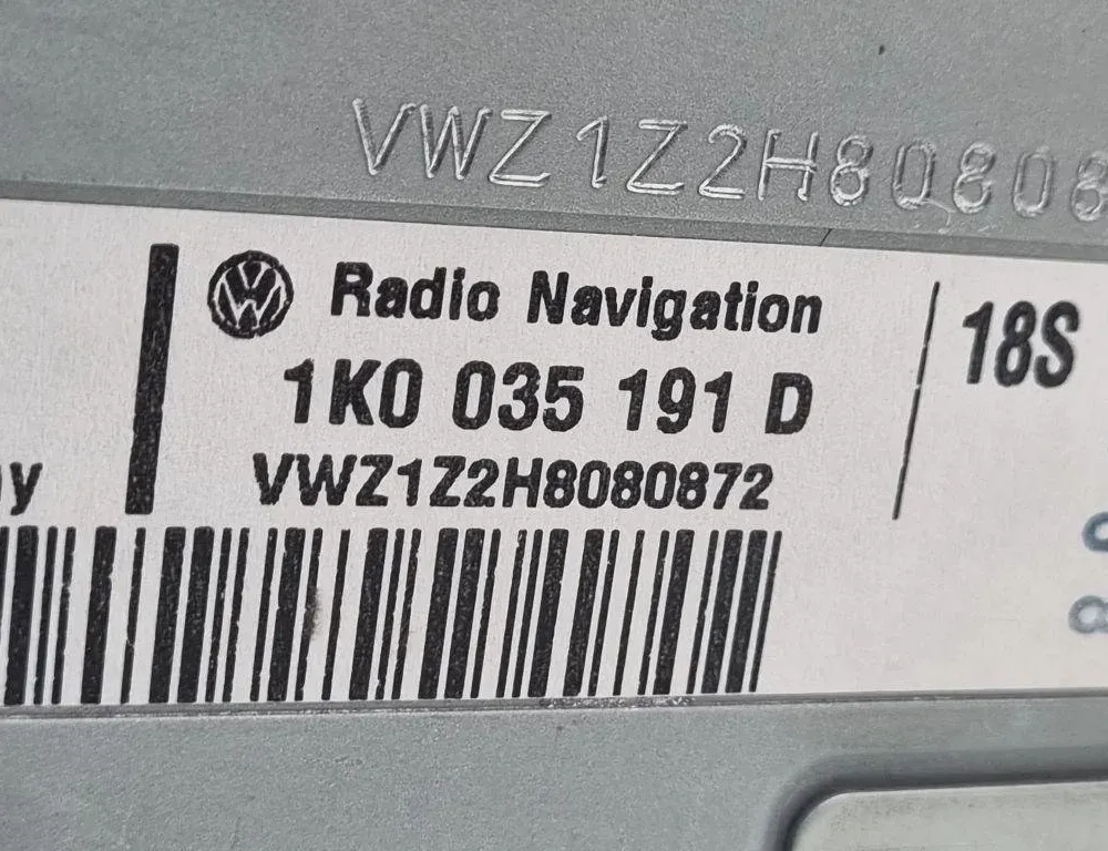 VOLKSWAGEN Passat B6 (2005-2010) Prehrávač hudby s GPS 1K0035191D 31463366