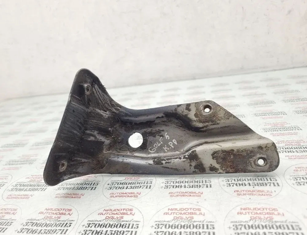 VOLKSWAGEN Golf 8 generation (2019-2023) Front Left Fender Holder 1K6821135 33902723