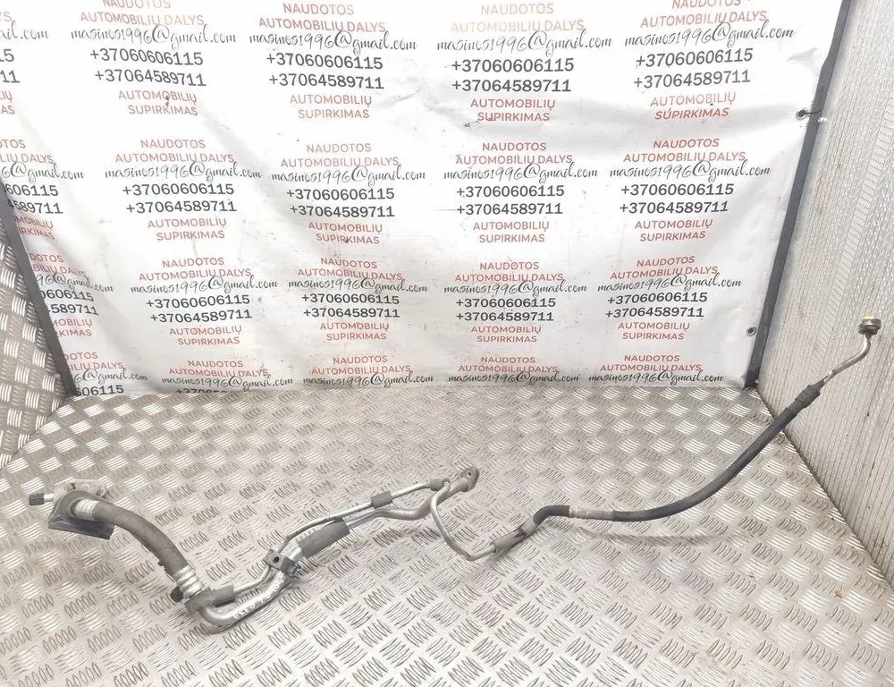 SEAT Exeo 1 generation (2009-2012) Трубки кондиционера 3R1260712 33905353