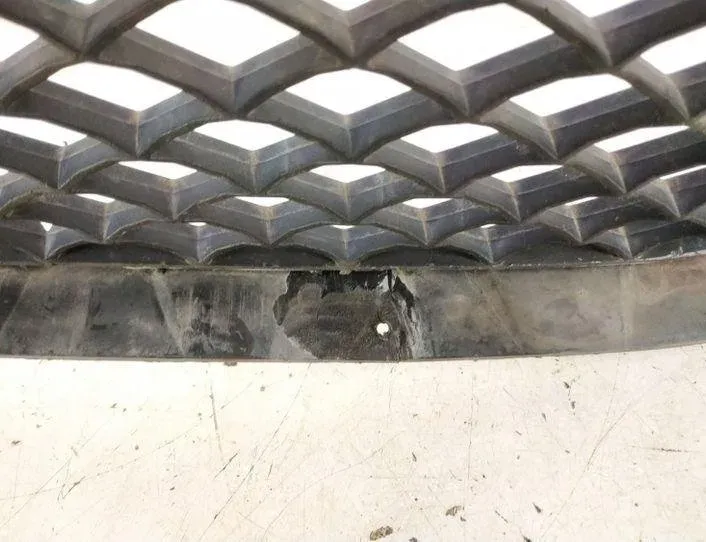 MERCEDES-BENZ C-Class W204/S204/C204 (2004-2015) Predný dolný mriežka A2048851324,2048851324 27144955