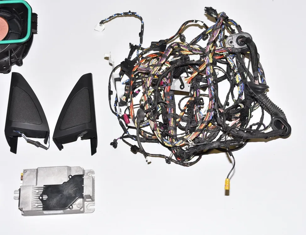 BMW X7 G07 (2018-2024) Complete Sound Audio System 25278341,6809629,8719914,8719886,6809628,9824852,2622515 12702200