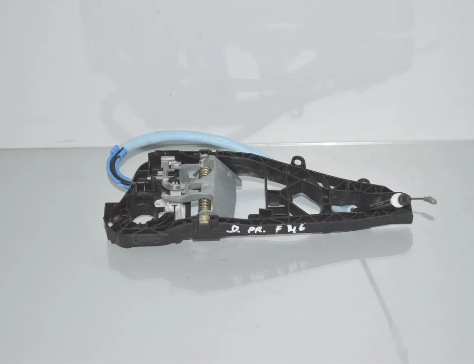 BMW 2 Series Grand Tourer F46 (2018-2023) Кронштейн ручки задней правой двери 51217401210,7293186,51217293186,7401210 20385785