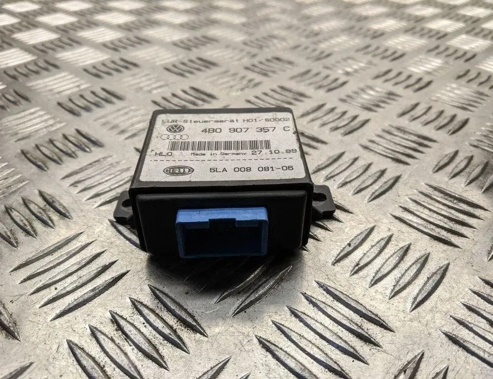 AUDI A4 B5/8D (1994-2001) Блок света 4B0907357C 31430972