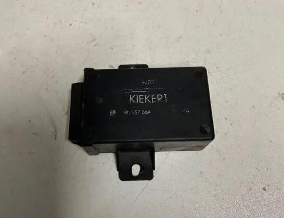 OPEL Omega B (1994-2003) Relays 90274678,5047 34034200