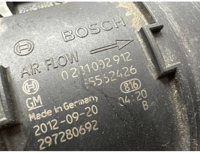 OPEL Astra H (2004-2014) Senzor hmotnostného prietoku vzduchu MAF 55562426 34478629