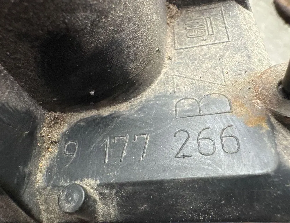 OPEL Vectra C (2002-2005) Корпус воздушного фильтра 9177266 34476259