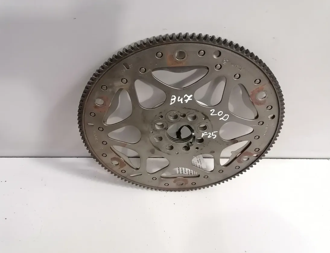 BMW 1 Series F20/F21 (2011-2020) Маховик 8577213 12033092