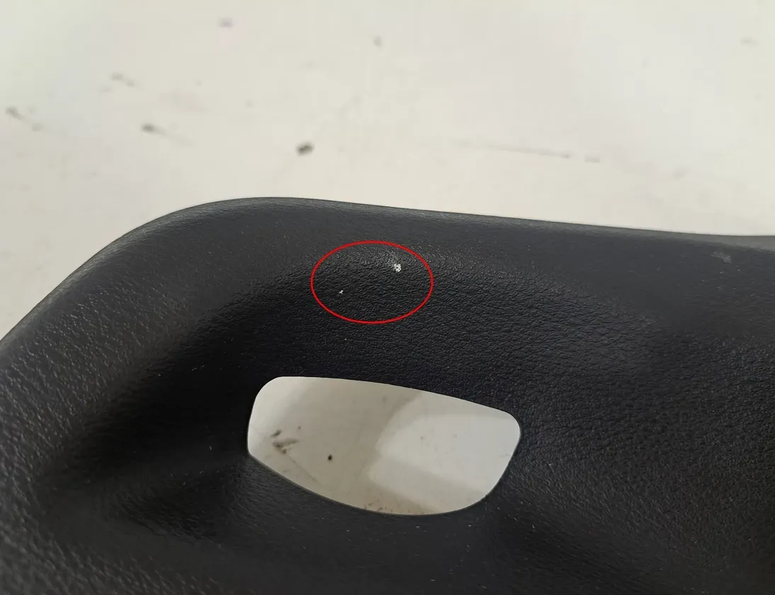 BMW X1 F48/F49 (2015-2023) Задняя левая стойка 7392881,7392879 27185787