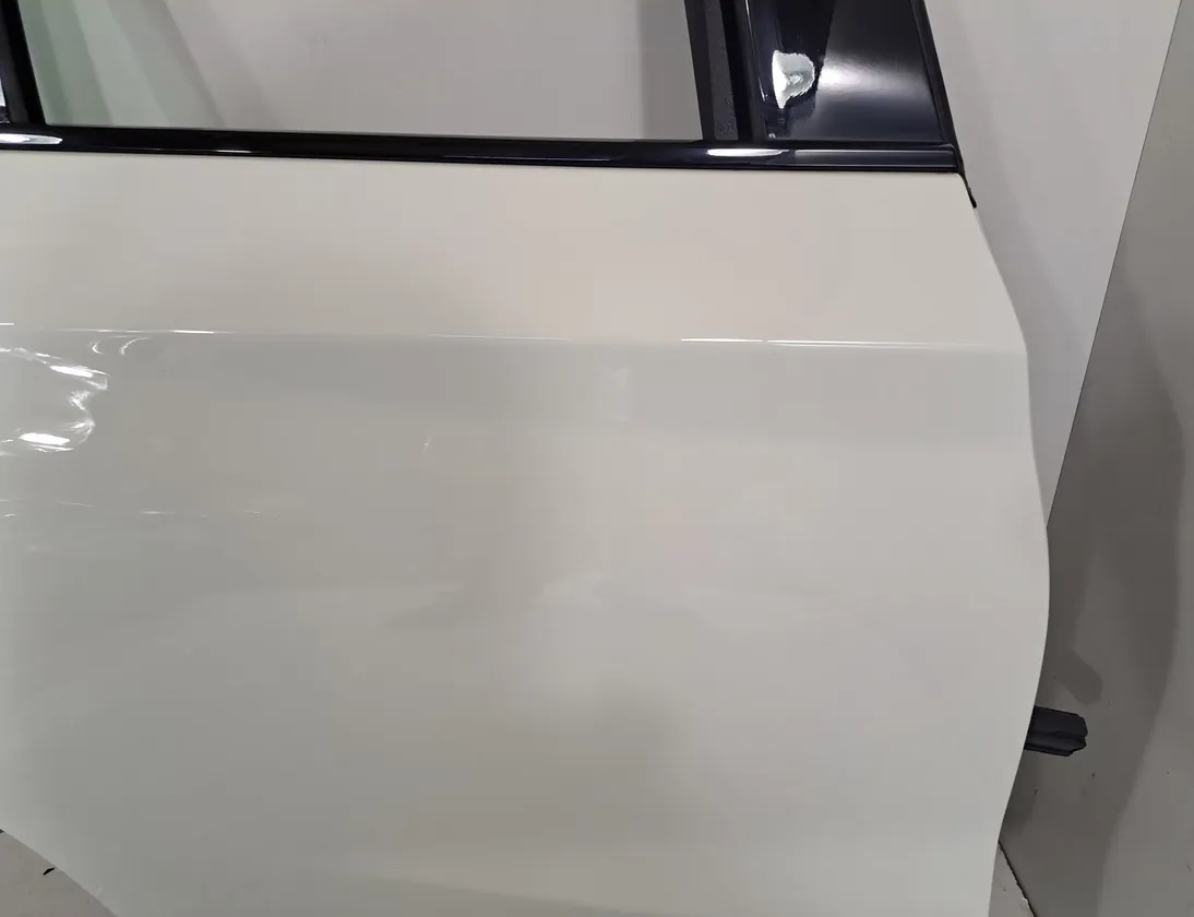 BMW X4 G02 (2018-2024) Pravé zadné dvere 7417374,7473148,7498154,5A5C896,8064802,7478344 32029467