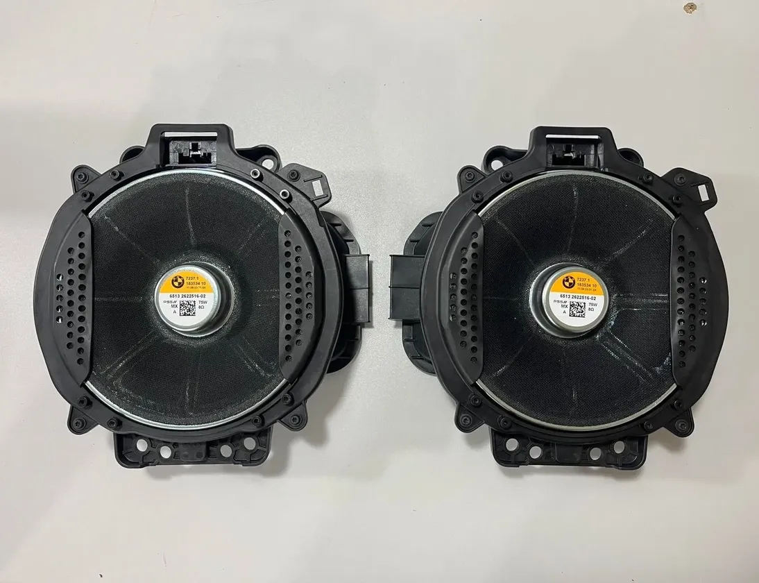 BMW X7 G07 (2018-2024) Аудио система 6809632,2622522,2622521,2622517,2622518,6813597,2622812,5A9BF92,5B44D34,5A923D0,5A86481,5A80721,5A7DD92,5A78618,5A758D1,5A5CA89,5A38AB8,5A207E7,9826944,9832609,8711252,8779561,8720174,8717934,2622516 32109625