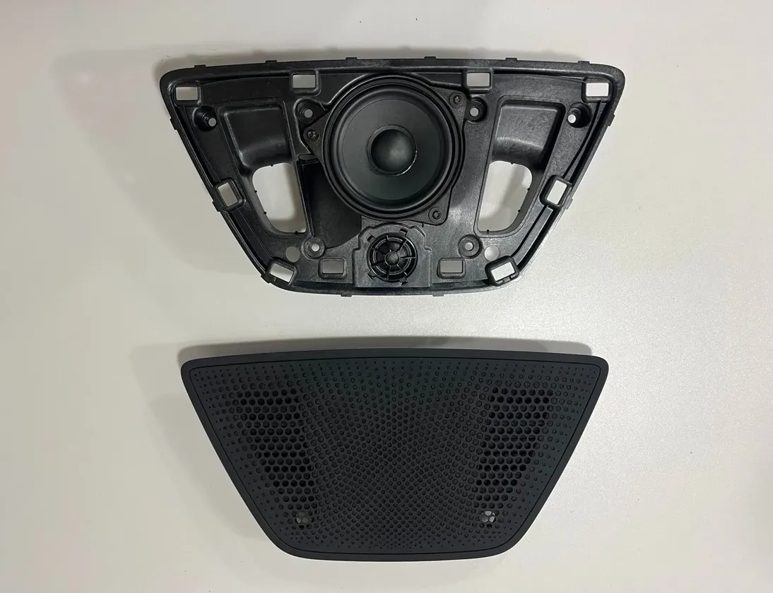 BMW X7 G07 (2018-2024) Аудио система 6809632,2622522,2622521,2622517,2622518,6813597,2622812,5A9BF92,5B44D34,5A923D0,5A86481,5A80721,5A7DD92,5A78618,5A758D1,5A5CA89,5A38AB8,5A207E7,9826944,9832609,8711252,8779561,8720174,8717934,2622516 32109625