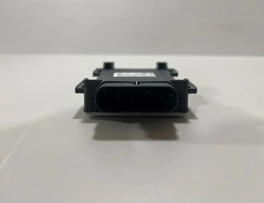 BMW X5 G05/G18 (2018-2024) Модуль управления слепым пятном 5A84CF7,5A7A559,5A6DB55,5A52AC7,5A495A3,5A340C0,5A2B4D7,5A1BCD8,5A0CDA7,7915643 33142254