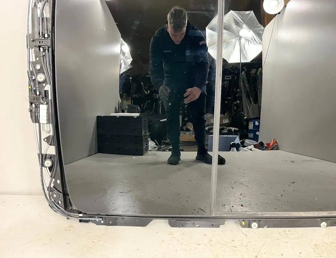 BMW X7 G07 (2018-2024) Люк крыши 9448561,7933149,7933159,9466707,9466708,9852133 33543817