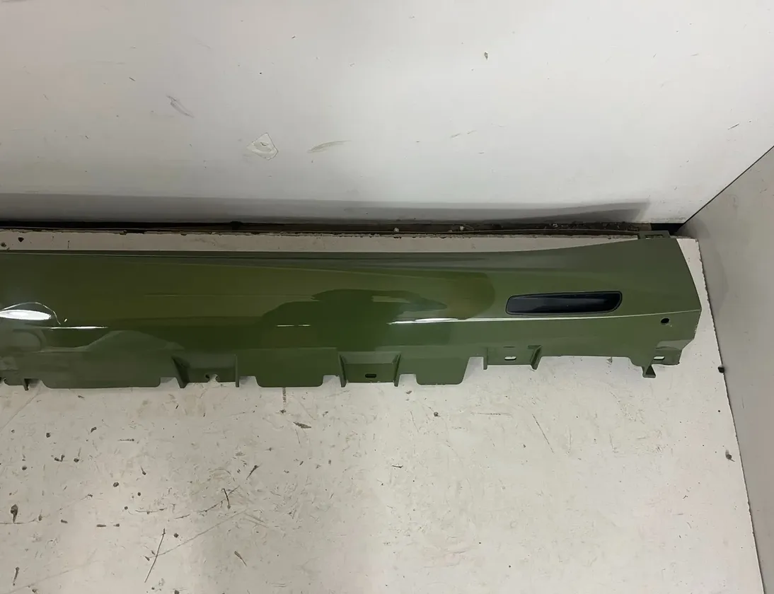 BMW X5 G05/G18 (2018-2024) Pravý bočný prah 7996984,8077580,7946664,8099112 33563116