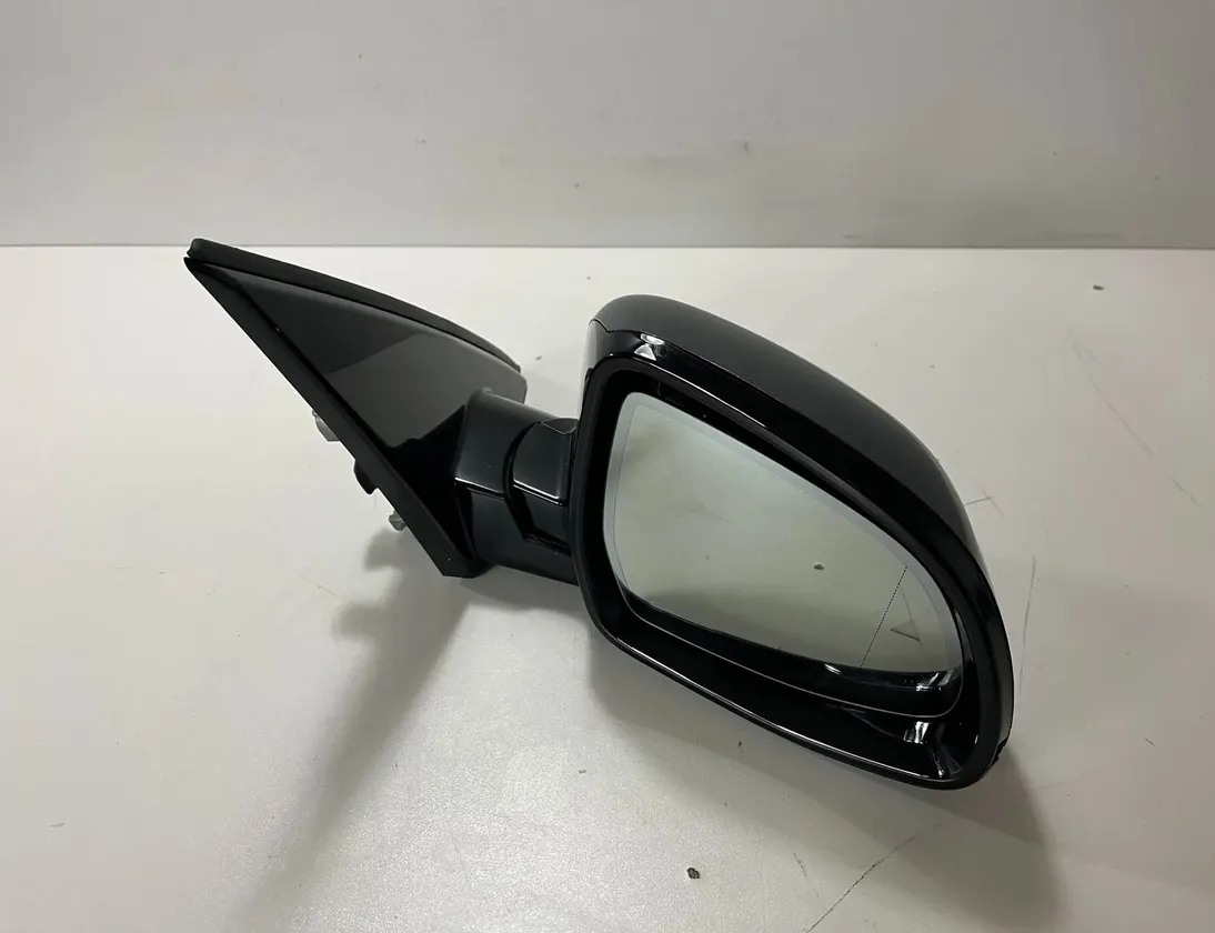 BMW X7 G07 (2018-2024) Pravé krídlo zrkadlo 5A30B94,8496624,7441444 33593655