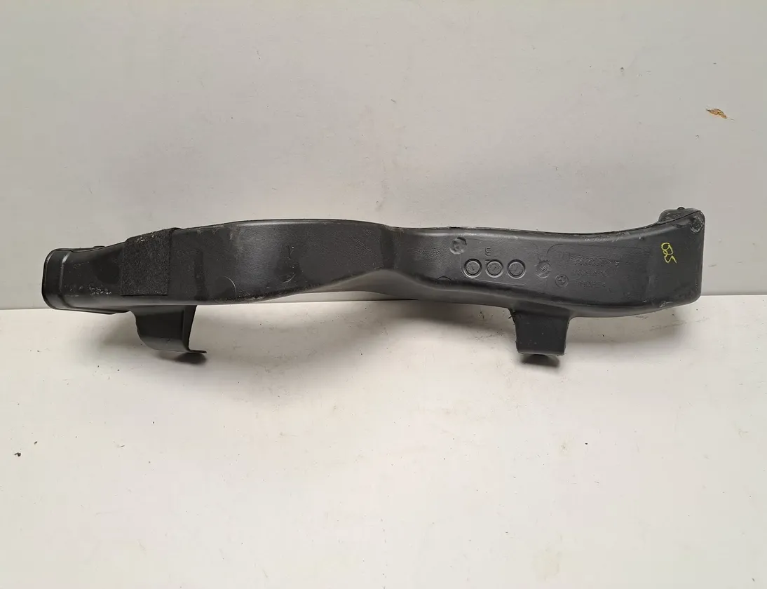 BMW X7 G07 (2018-2024) Kanál vzduchového potrubia v kabíne 7434335 33988393