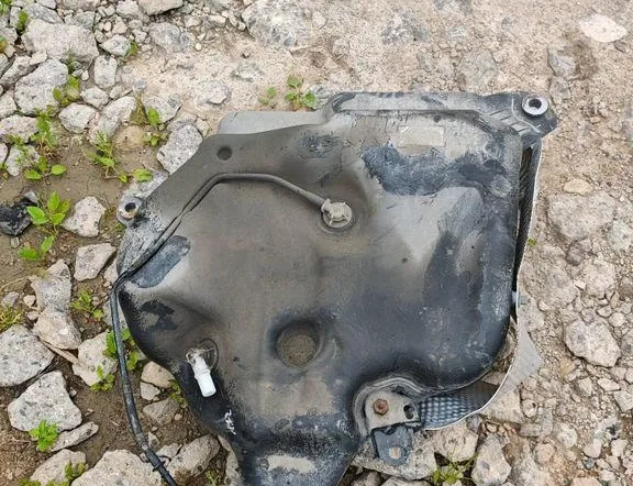 AUDI A6 allroad C7 (2012-2019) AdBlue nádrž 4G0131877 34043285