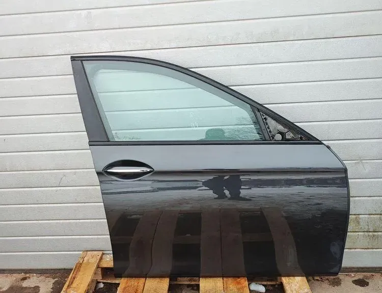 BMW 5 Series F10/F11 (2009-2017) Front Right Door 34046539
