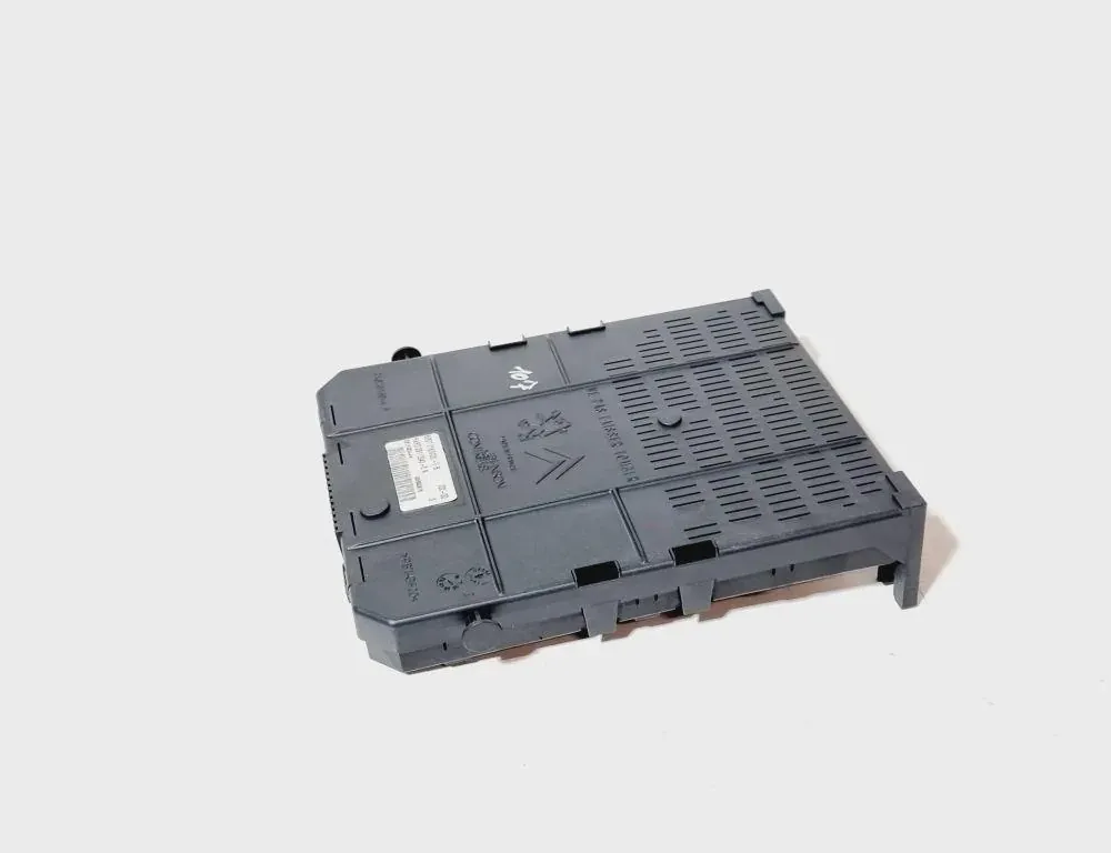 PEUGEOT 607 1 generation (2000-2008) Comfort Control Unit 9660105680,01300605 34070718