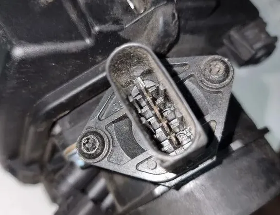 MERCEDES-BENZ E-Class W211/S211 (2002-2009) Корпус воздушного фильтра 0281002535,FP0114,LP1340,A6460940048,A6460902101 34048579