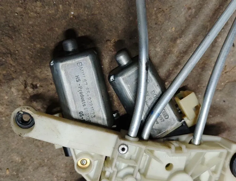 BMW 7 Series E65/E66 (2001-2008) Шторка задней левой двери 67658381523,0510130912,0390201997,8381523 34037366