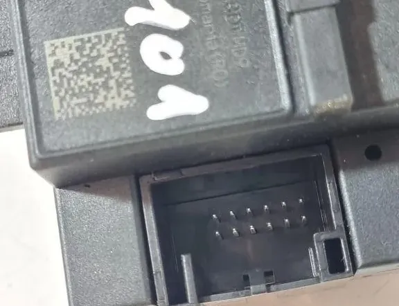 AUDI A5 8T (2007-2016) Замок зажигания 8K0909131D,3330430101,8K0909131 34036362