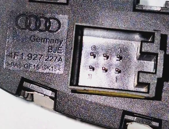 AUDI A6 C6/4F (2004-2011) Кнопка открывания задней крышки 4F1927227A,4F1927227 34075750