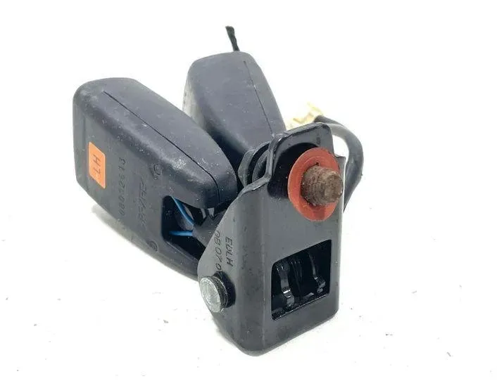 KIA Cee'd 1 generation (2007-2012) Застежка сиденья задняя левая 080707,08082613 24731939