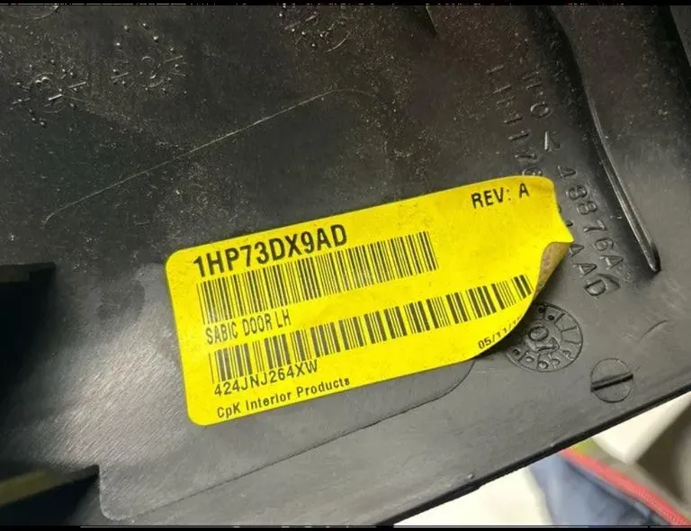 DODGE Challenger 3 generation (2008-2024) Rear Left Pillar Trim 1HP73DX9AD,RABLCD00RLH 33345557