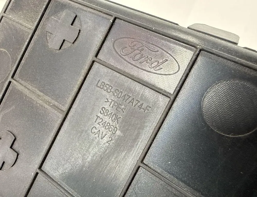 FORD USA Explorer 6 generation (2019-2024) Другие внутренние детали LB5BS047A74 33574081